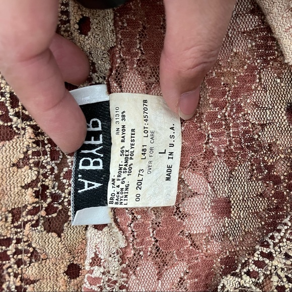 VTG floral tank - Picture 6 of 6